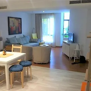 Corazón De Nervión, Excelente Ubicación, Parking Apartamento