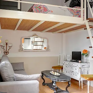 Estudio Plaza De La Encarnacion Apartamento